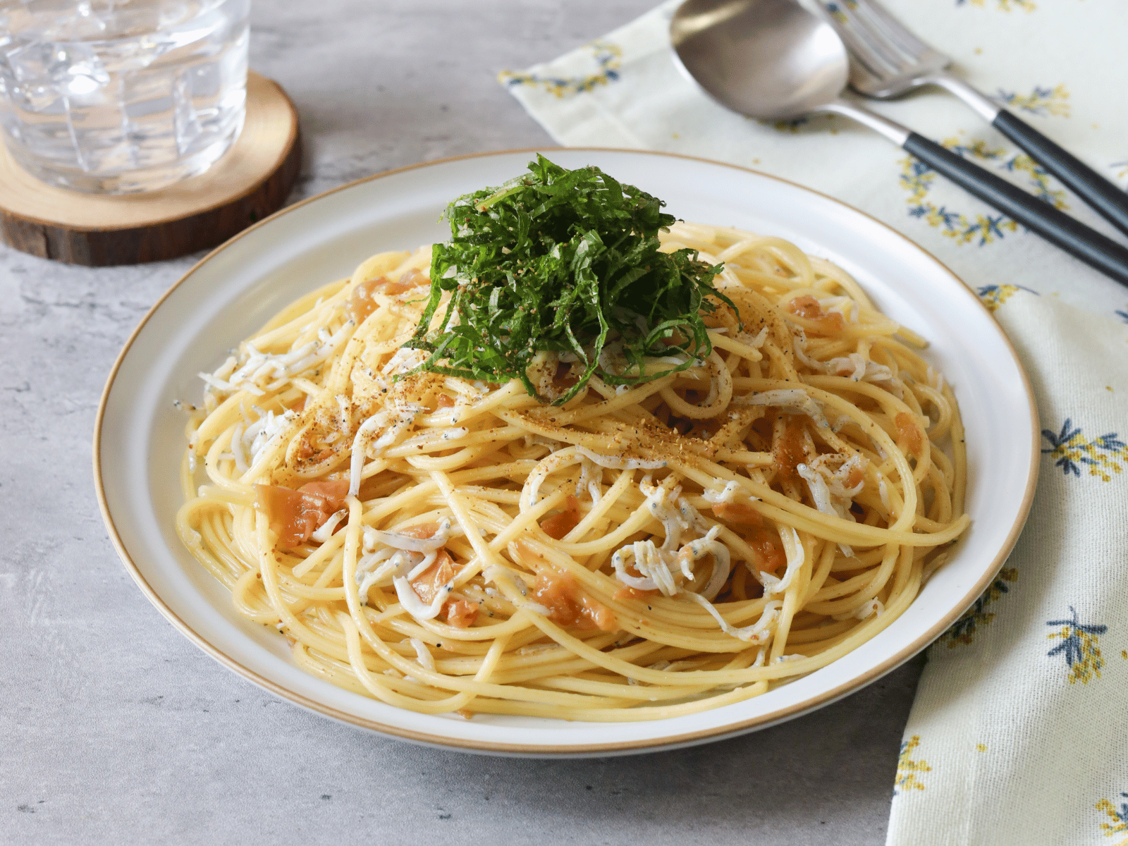 梅としらすの冷製パスタ