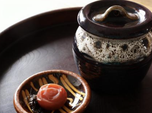 さしす梅（さしす梅干し）とは？作り方・レシピや残った梅酢の使い方も紹介