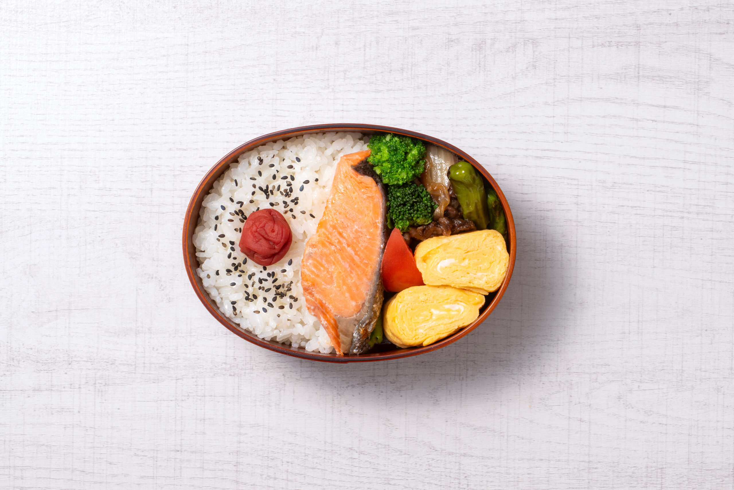 梅干しは食べ過ぎNG？毎日食べるメリット・デメリット、食べ合わせ、食べ過ぎた時の対処法を伝授