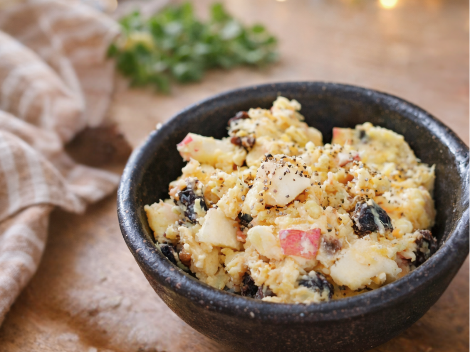 さつまいもとクリームチーズの梅サラダ